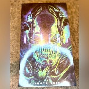 NECA Alien Ultimate Edition Warrior Xenomorph Action Figure.